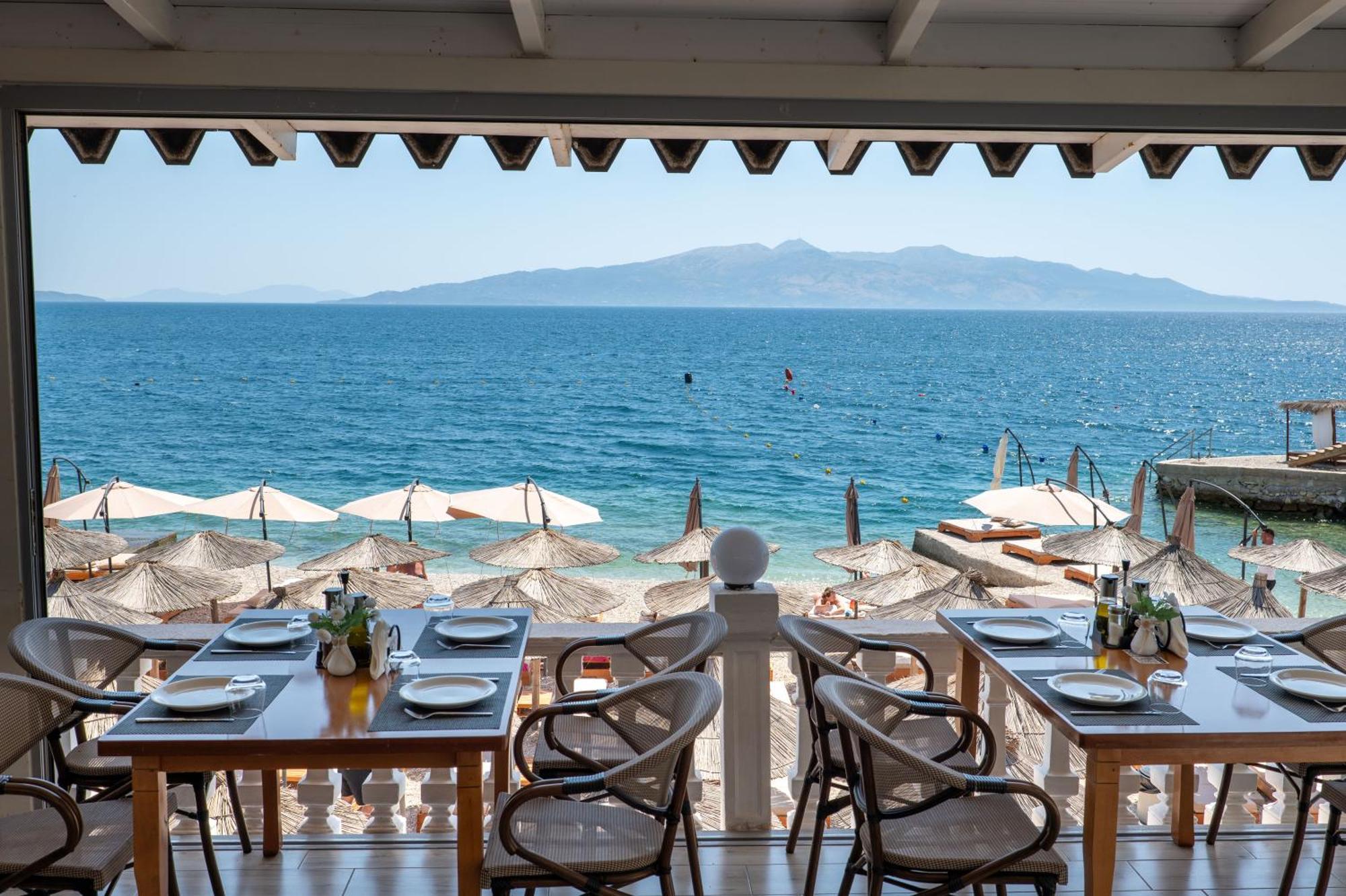 Hotel Kompleks Joni Sarandë Exterior foto