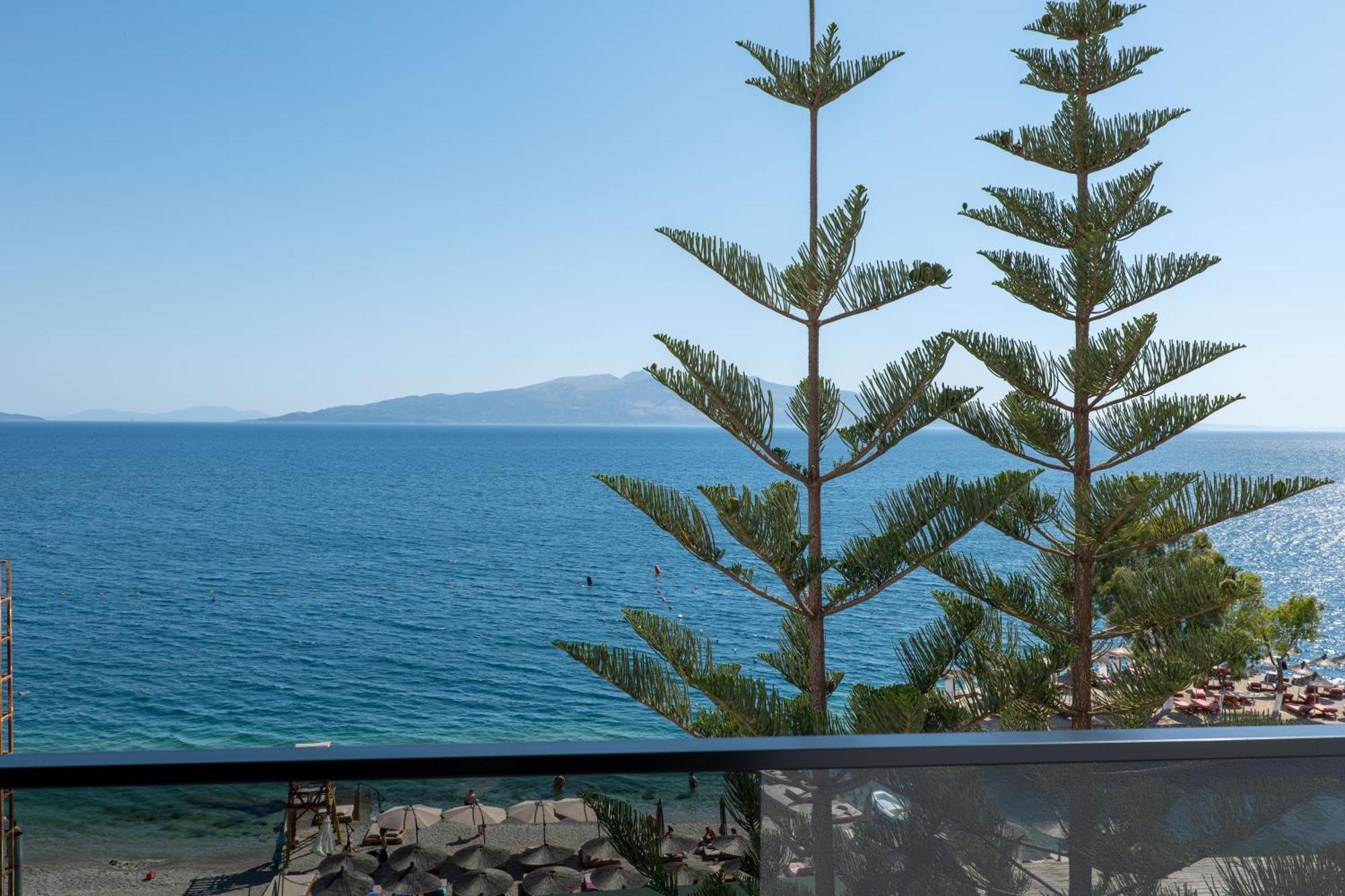 Hotel Kompleks Joni Sarandë Exterior foto
