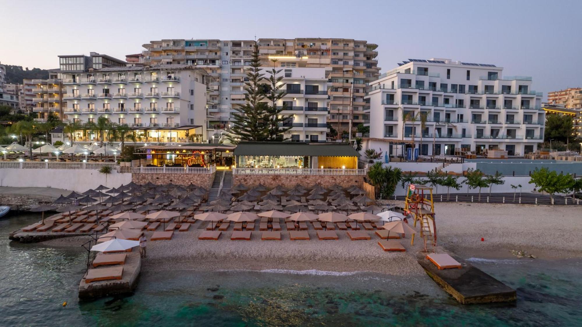 Hotel Kompleks Joni Sarandë Exterior foto