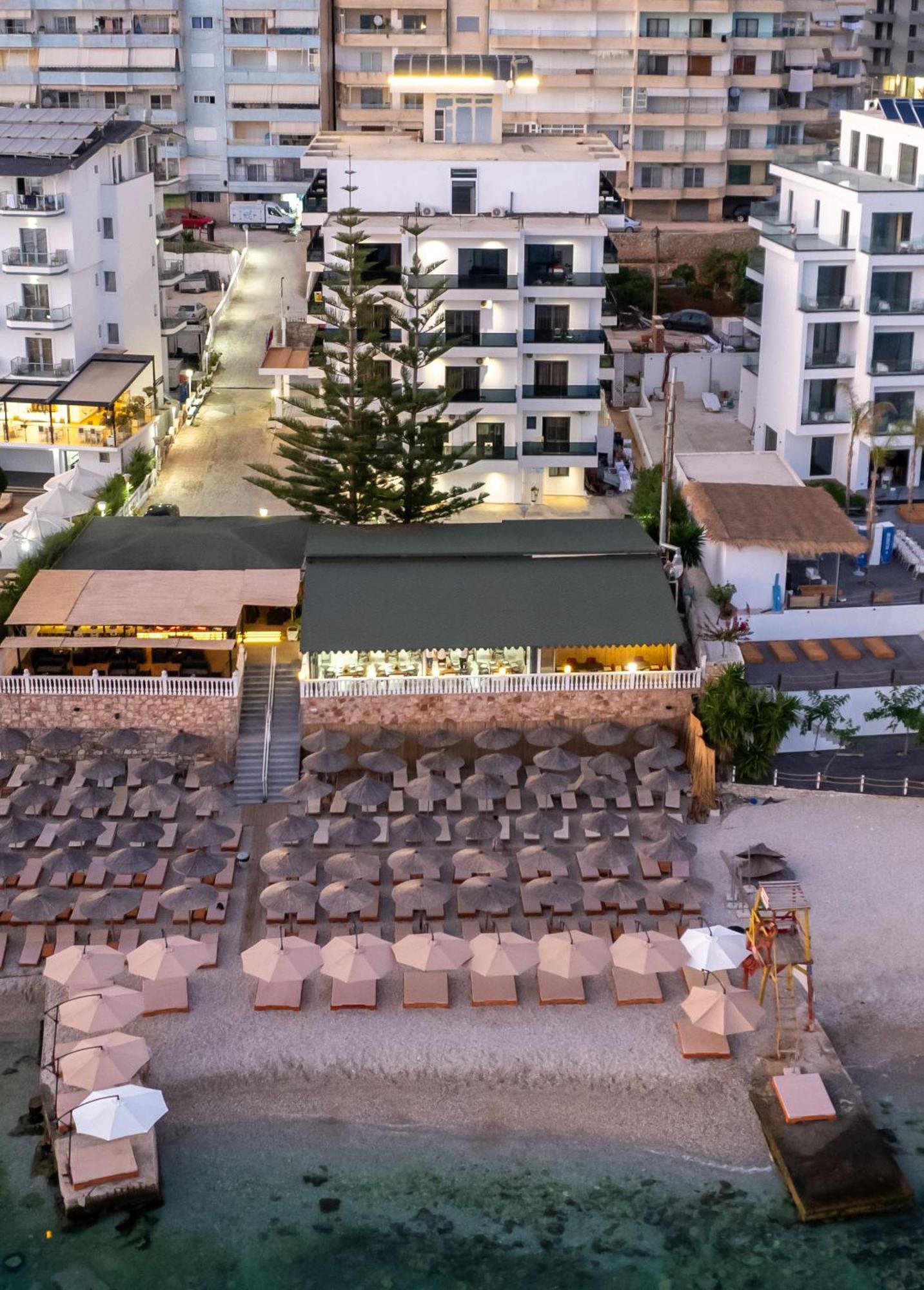Hotel Kompleks Joni Sarandë Exterior foto